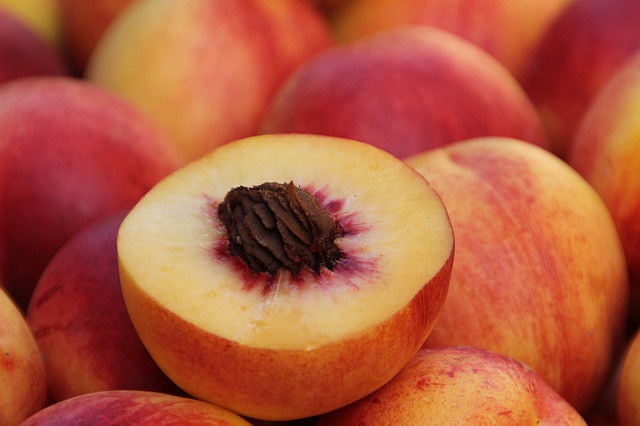 It's stone fruit season! What are your favorites?